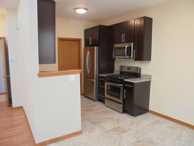 Building Photo - 736 Big Timber Dr