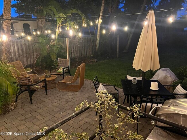 Building Photo - 346 3rd Ave