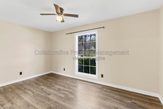 Building Photo - 6 English Saddle Ct