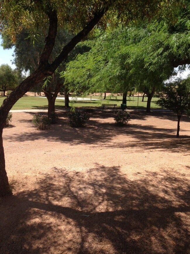 Building Photo - 2316 E Stottler Dr