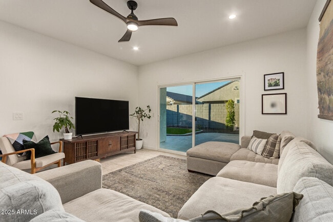 Building Photo - 3274 W Stradling Ave