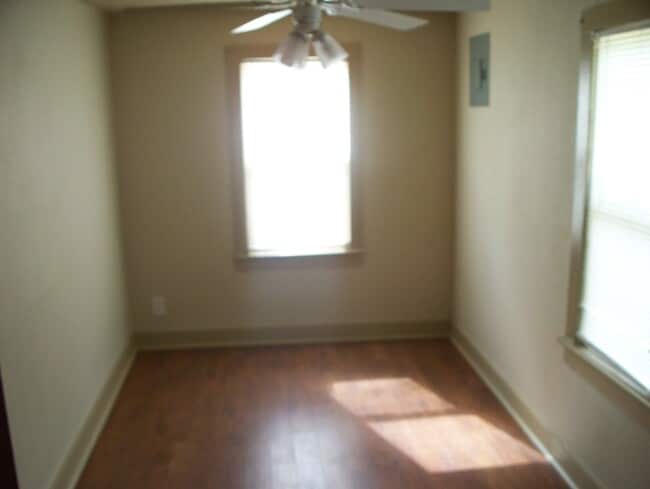 Building Photo - 705 South St