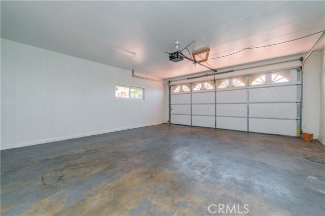 Building Photo - 15442 Garo St