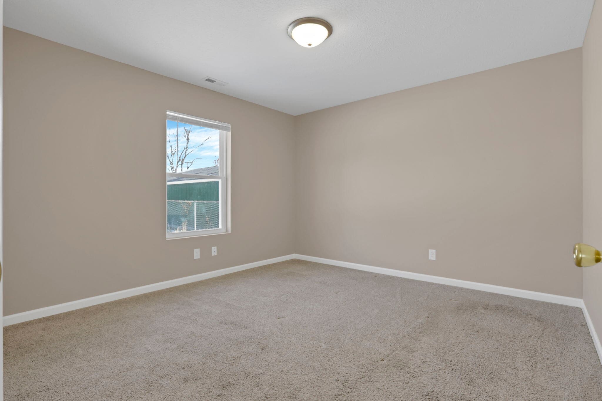 Building Photo - 98 Burt Ave