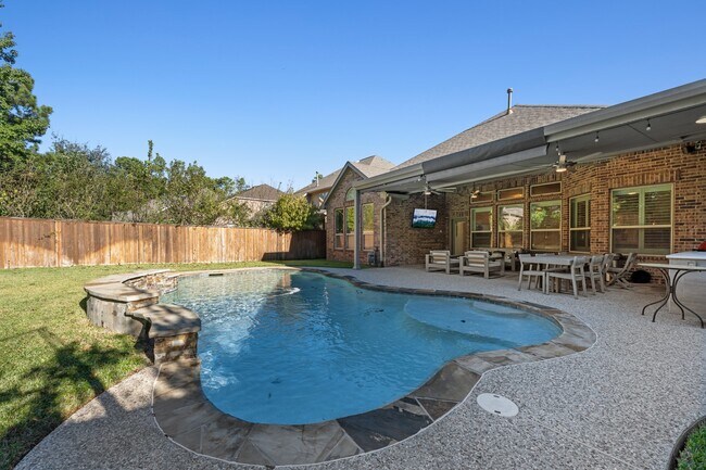 Building Photo - 27 Fury Ranch Pl