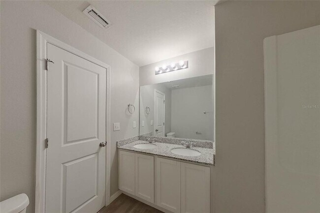 Building Photo - 9135 Aegean Cir