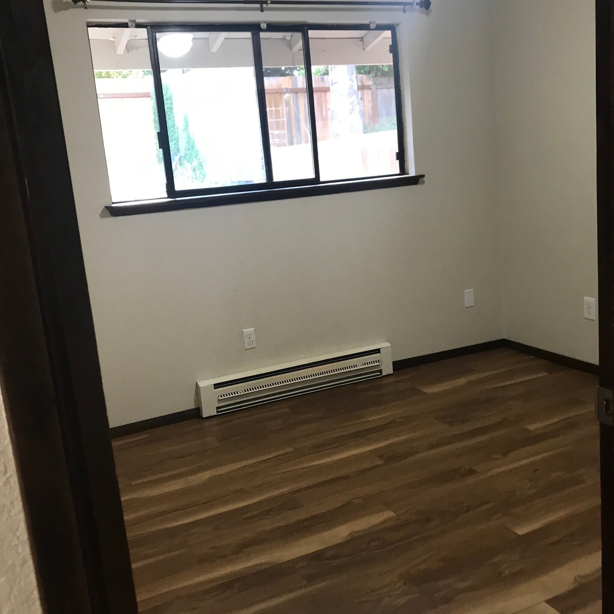 7836 smaller bedroom - 7834 Custer Rd W