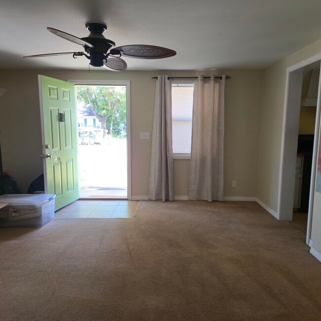 Building Photo - 106 Alabama Ave NW