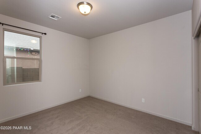 Building Photo - 1299 Essex Way