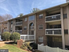 Building Photo - 1935 Wilson Ln