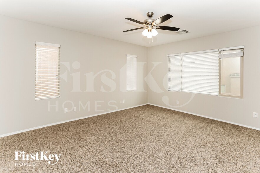 Building Photo - 10552 Mt Blackburn Ave