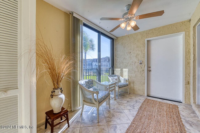 Building Photo - 2321 Costa Verde Blvd