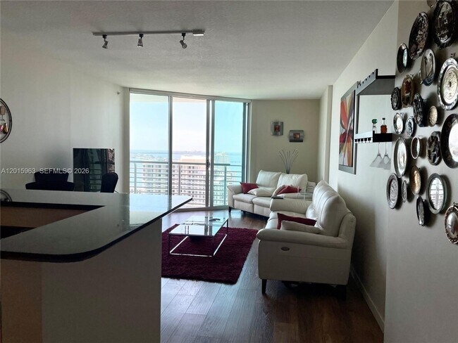 Building Photo - 335 S Biscayne Blvd