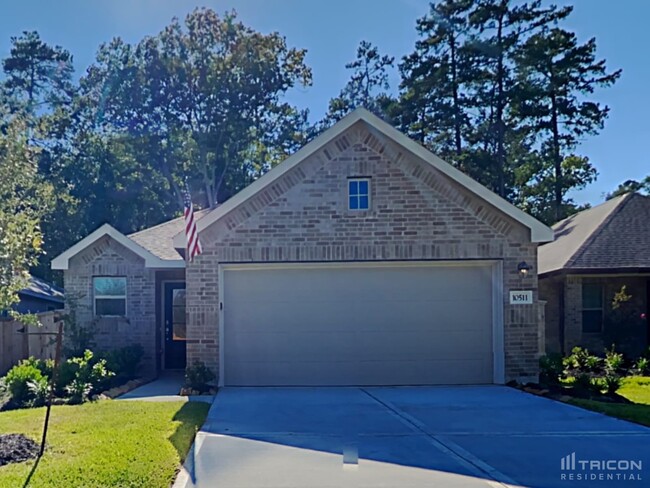 Building Photo - 10511 Pineland Dr