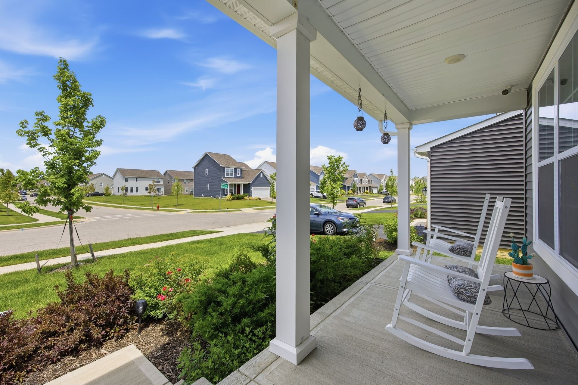 Building Photo - 3805 Mantle Dr