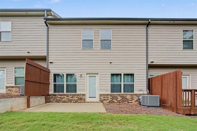 Building Photo - 1360 Sugar Glen Ct