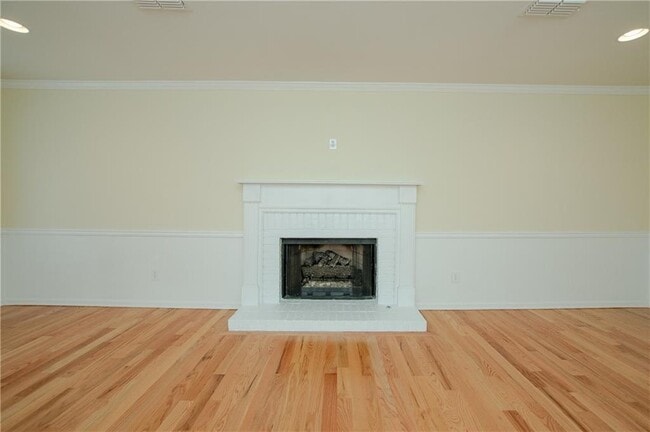 Building Photo - 2159 Heritage Trace Dr