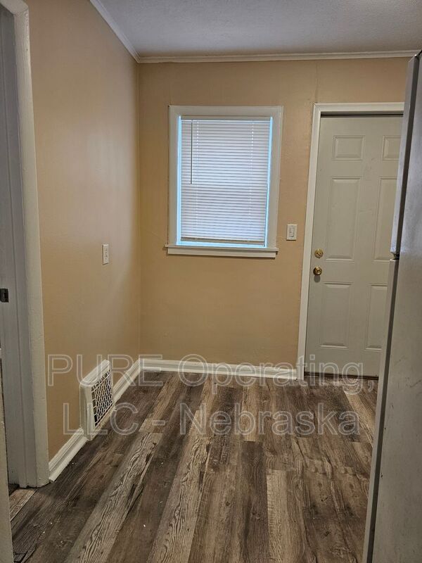 Building Photo - 1115 William St