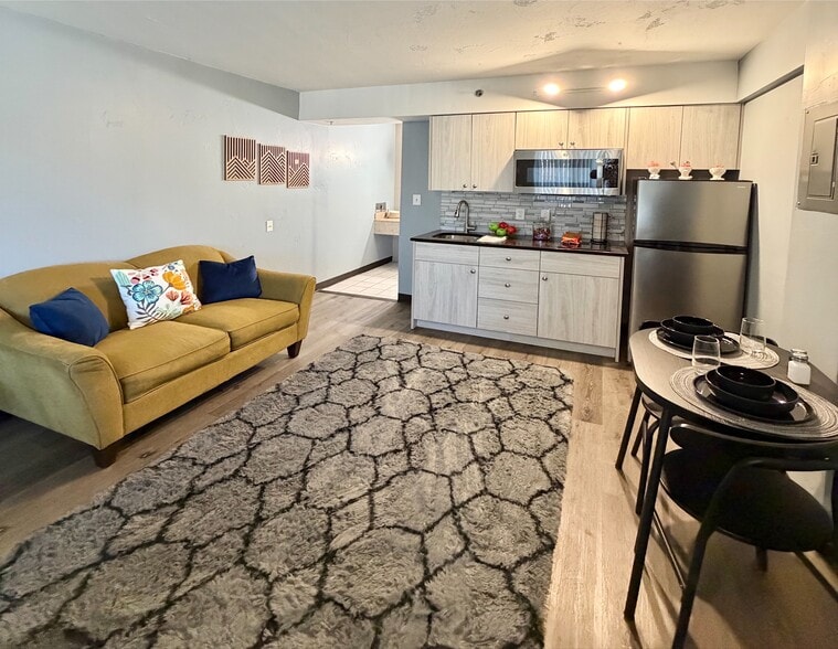 Building Photo - The Montelena