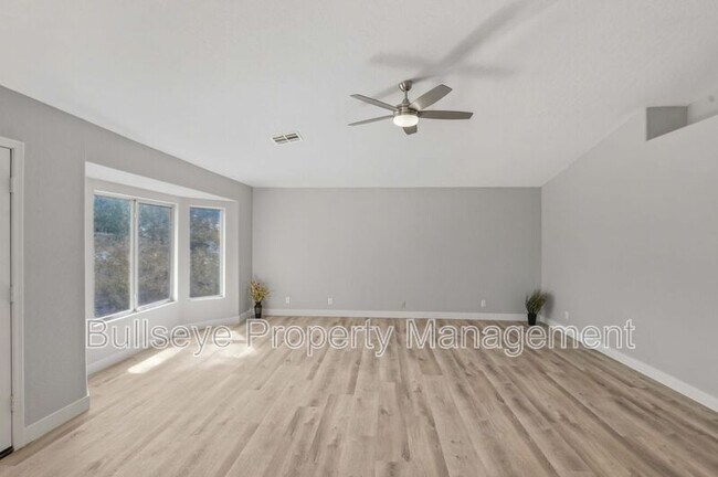 Building Photo - 2163 S Tucana Ln