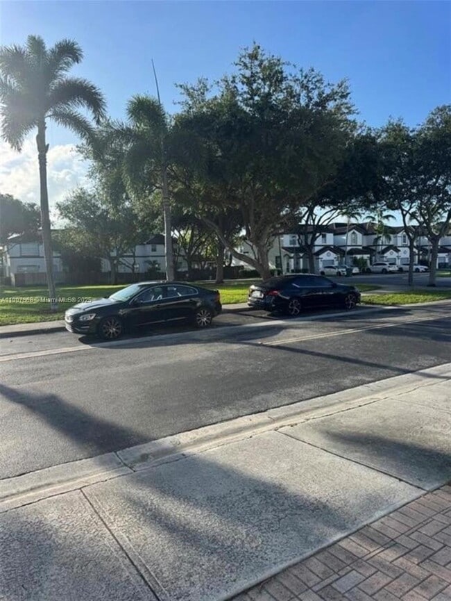 Building Photo - 7738 NW 116th Ave