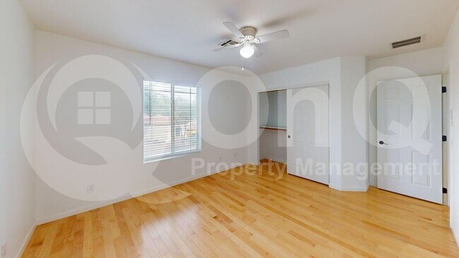 Building Photo - 15046 S Camino Rancho Sueno