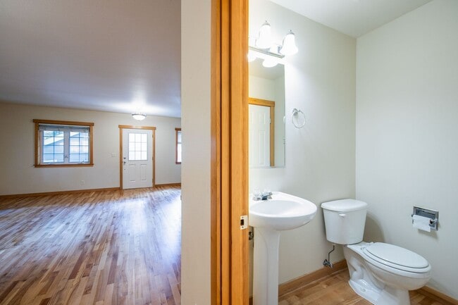 Building Photo - 1364 Stonecress Ln