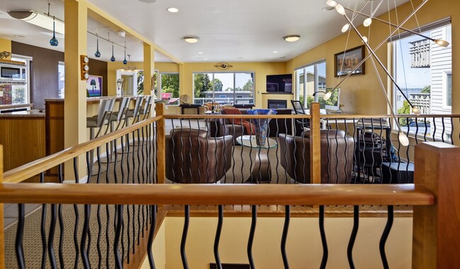 Building Photo - 617 N Street