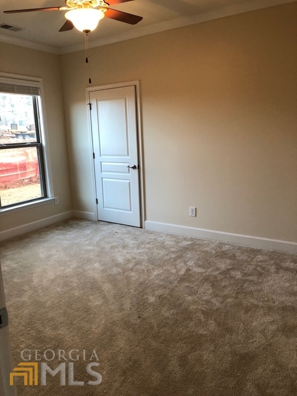 Building Photo - 128 Stamford Ave