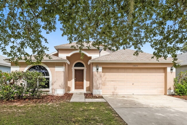 Primary Photo - 1225 Dragon Head Dr