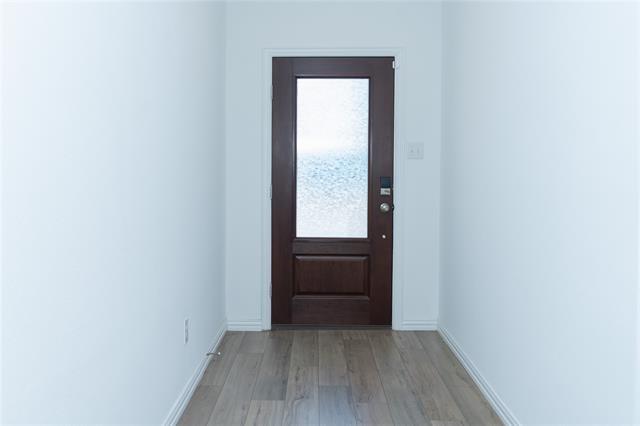 Building Photo - 520 Truman St