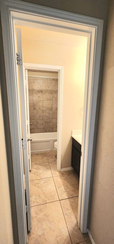 Building Photo - 1209 Nocona Dr