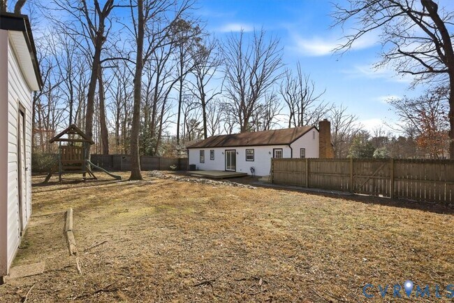 Building Photo - 115 Big Meadows Terrace