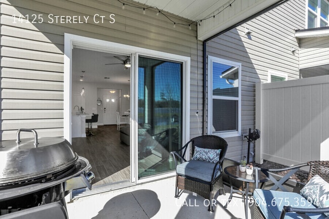 Building Photo - 14125 Sterely Ct S