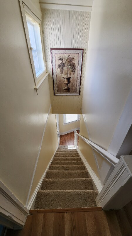 Building Photo - 412 Lombardy St