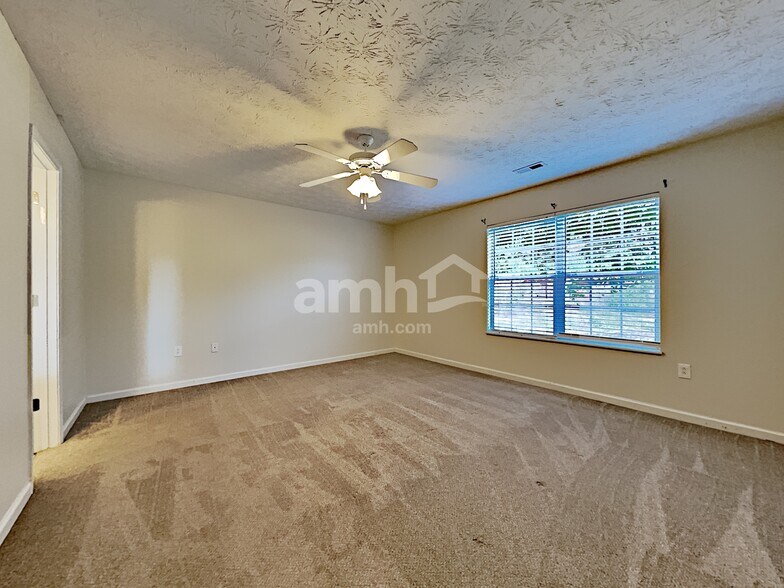 Building Photo - 7722 Edith Keeler Ln
