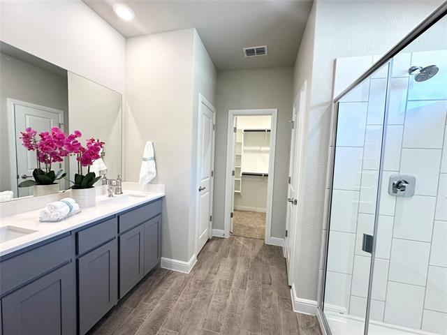 Building Photo - 14405 Pavo Dr