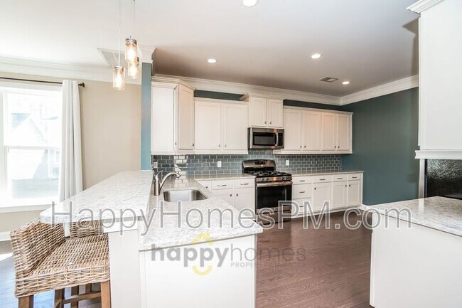 Building Photo - 1144 Twitchell St