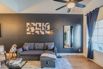 Building Photo - 7900 E Princess Dr