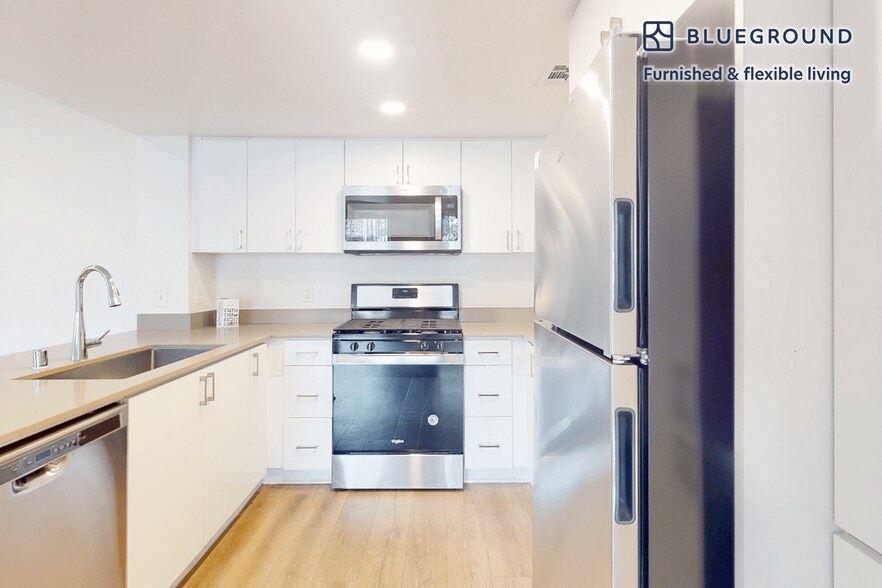 Building Photo - 1571 Flynn Rd