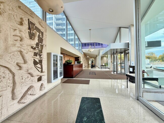 Building Photo - 3550 N Lake Shore Dr