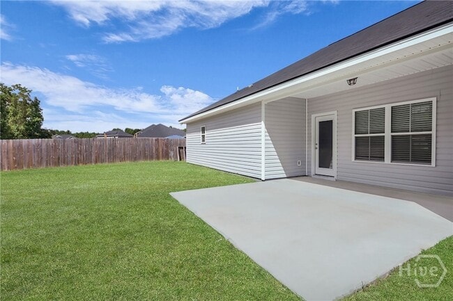 Building Photo - 1039 Meloney Dr