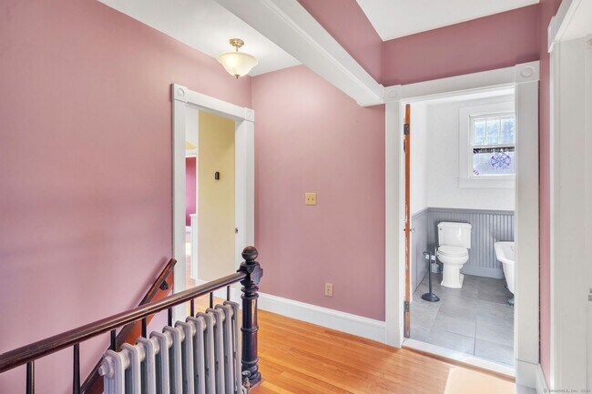 Building Photo - 46 Highland Terrace