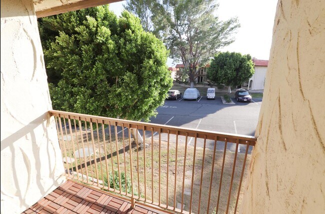 Building Photo - 9647 Spyglass Ave