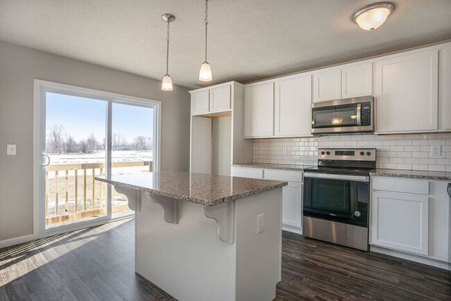 Building Photo - 412 Eastwood Dr