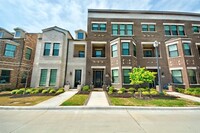 Building Photo - 216 Morningside Dr