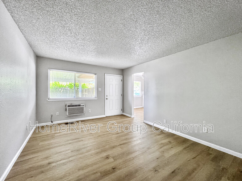 Building Photo - 8011 San Cosme Dr