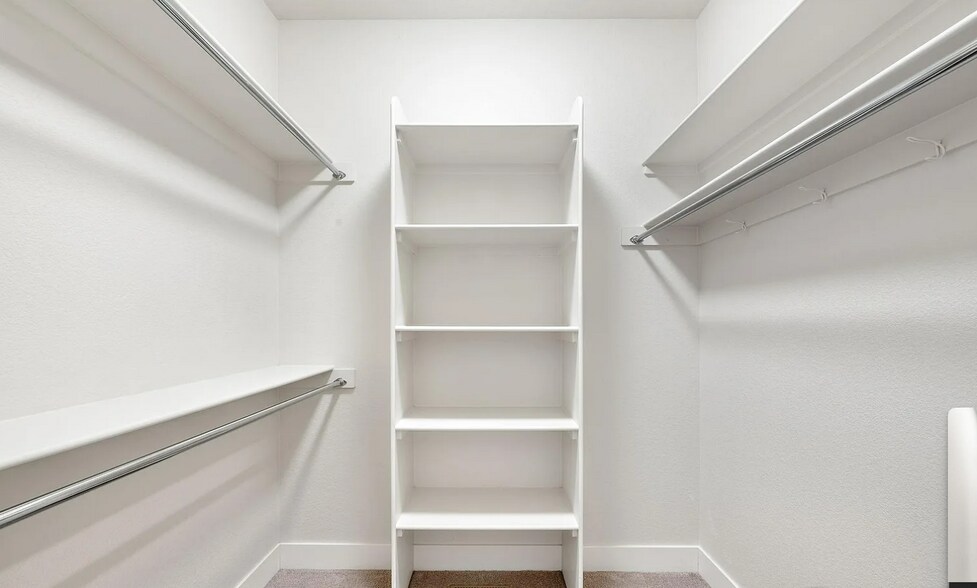 Building Photo - 3341 Yukon Ct