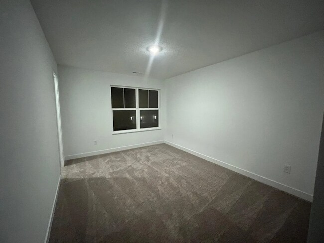 Building Photo - 7307 Darley Ln
