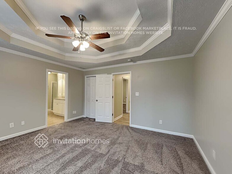 Building Photo - 472 Freedom Dr